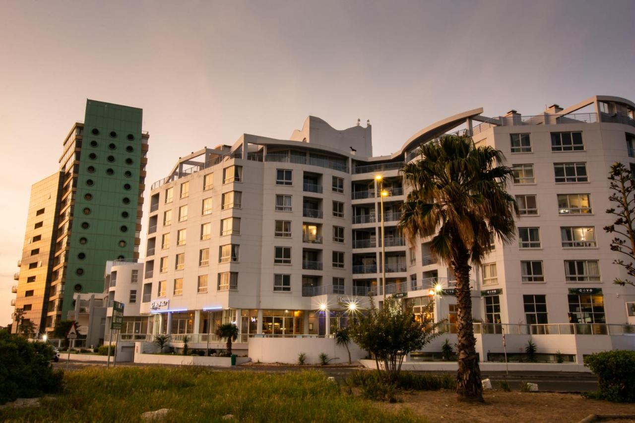 Ocean Breeze Hotel Strand Eksteriør bilde