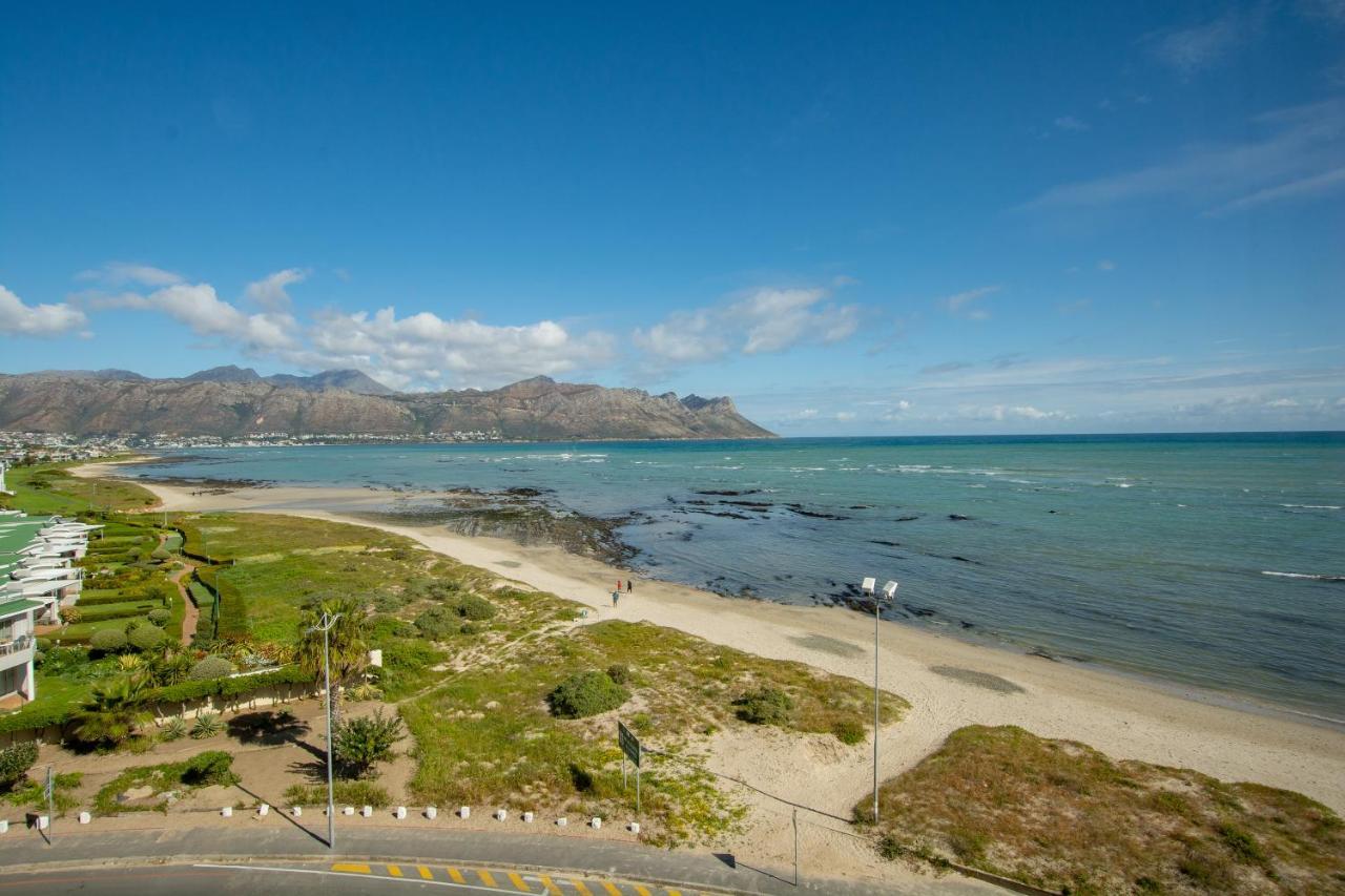 Ocean Breeze Hotel Strand Eksteriør bilde