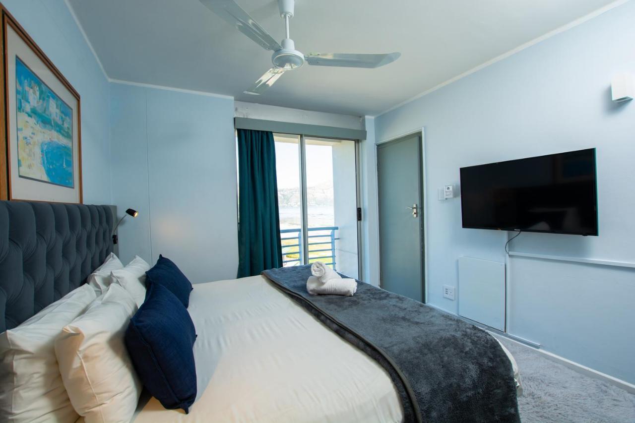 Ocean Breeze Hotel Strand Eksteriør bilde
