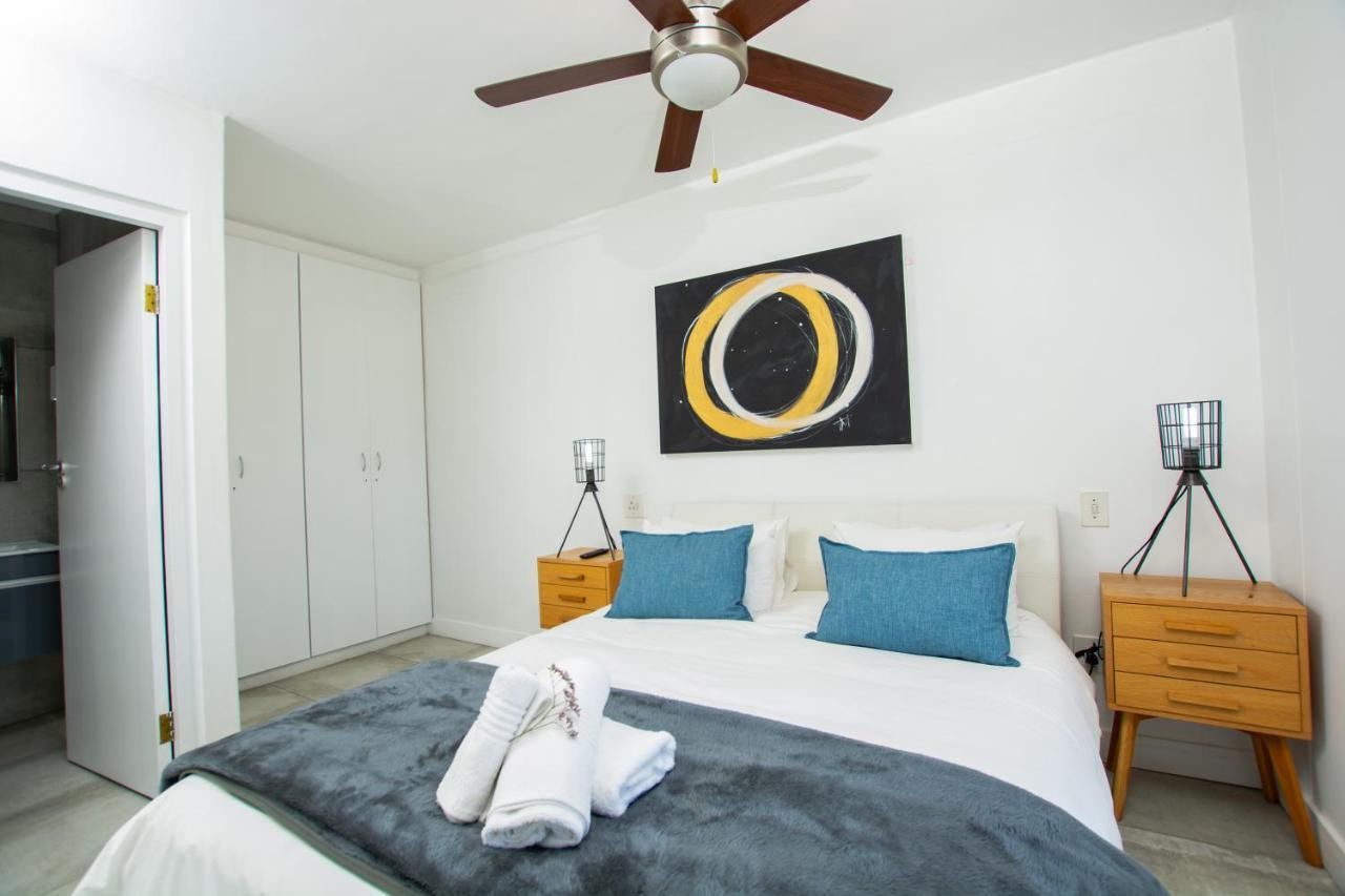 Ocean Breeze Hotel Strand Eksteriør bilde