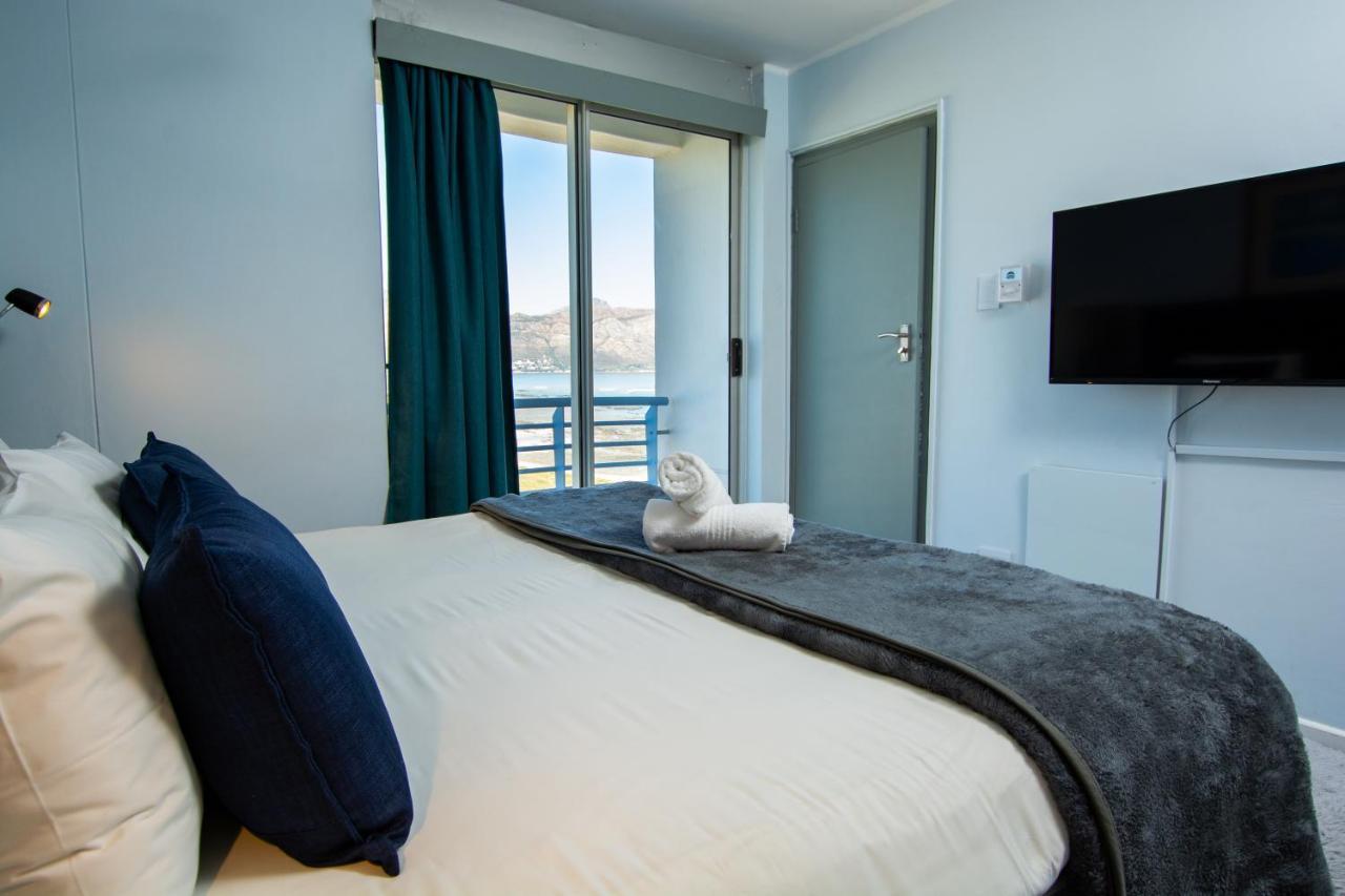 Ocean Breeze Hotel Strand Eksteriør bilde