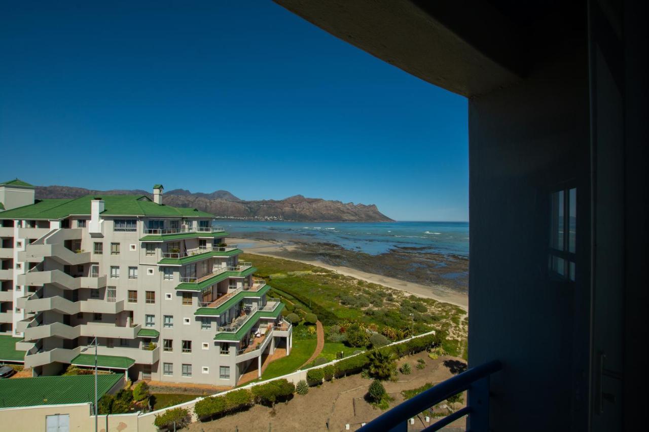 Ocean Breeze Hotel Strand Eksteriør bilde
