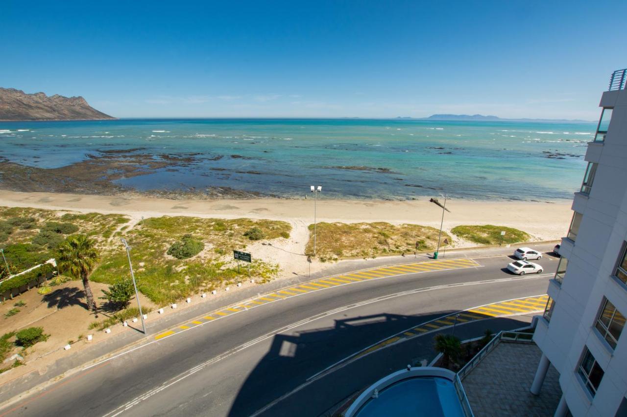 Ocean Breeze Hotel Strand Eksteriør bilde