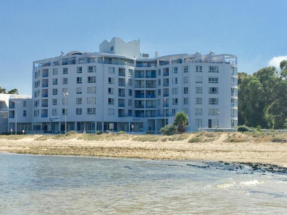 Ocean Breeze Hotel Strand Eksteriør bilde